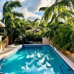 simply-breathless-ochi-rios.comcaribbean.com/